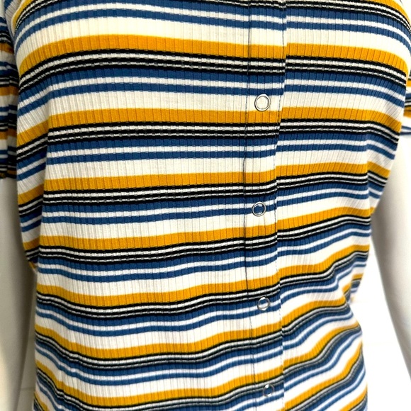 NWT BODY STRIPPED COLD SHOULDER DRESS WOMEN SIZE LARGE LARGE - Picture 4 of 10